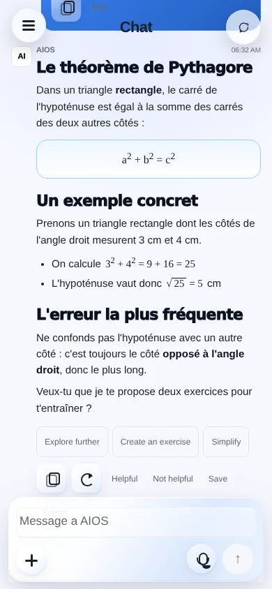 Espace élève AIOS sur téléphone : réponse de l’assistant lisible et champ de saisie accessible en bas de l’écran.